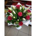 Букет &laquo;Лилии и розы&raquo;