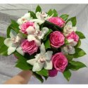 Букет &laquo;Розы и орхидеи&raquo;