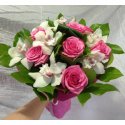 Букет &laquo;Розы и орхидеи&raquo;