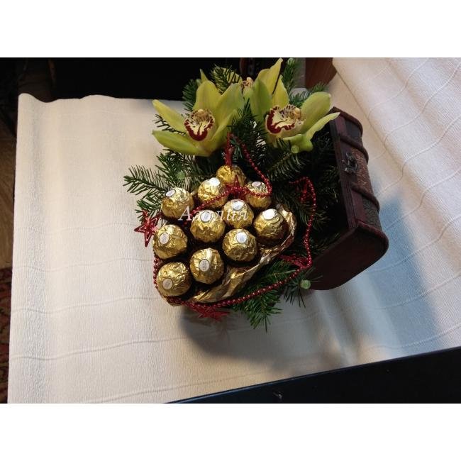 Композиция &laquo;Сундучок&raquo;