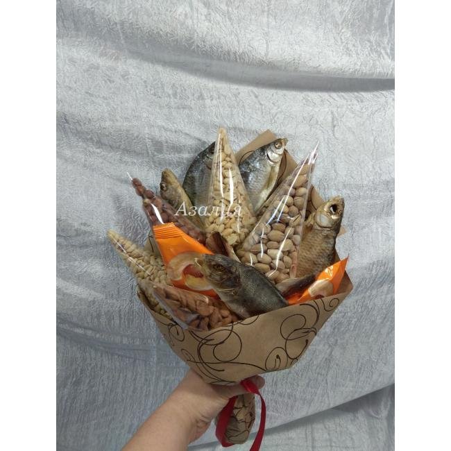 Букет &laquo;Орешки с рыбкой&raquo;