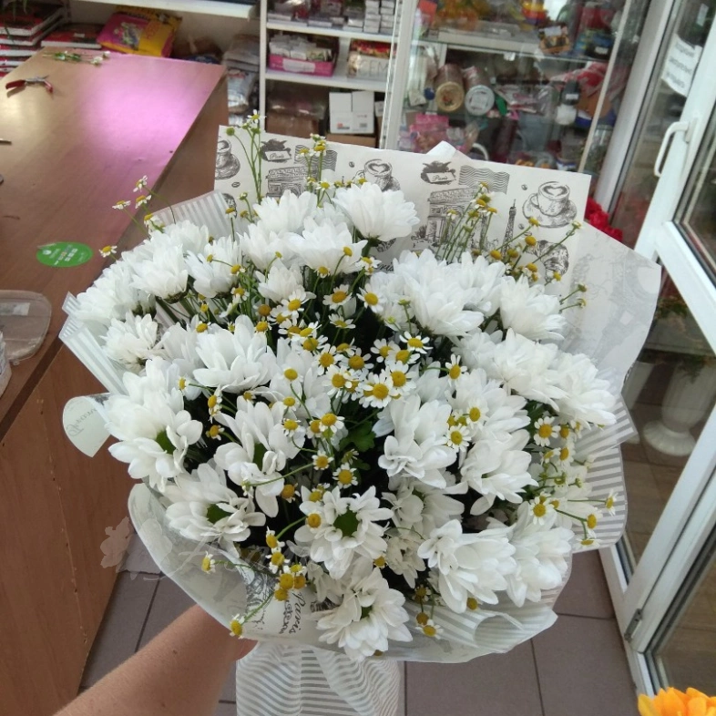 Сборный букет &laquo;Ромашковое поле&raquo;