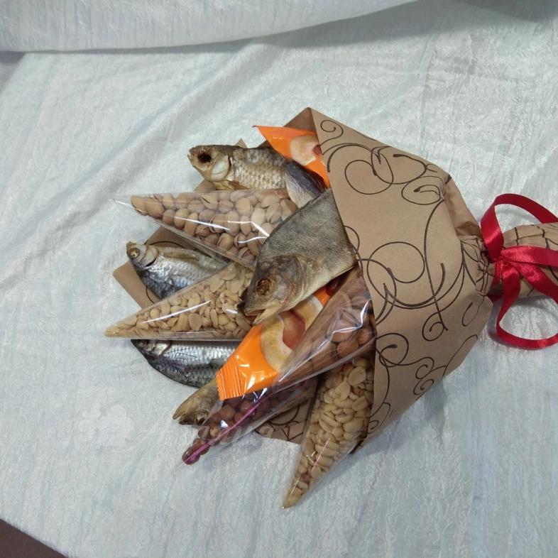 Букет &laquo;Орешки с рыбкой&raquo;