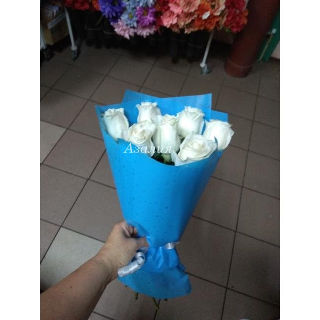 Монобукет &laquo;Белое-синее&raquo;