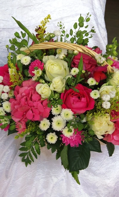 Композиция «Корзина сказок»