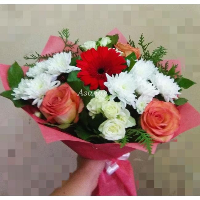 Сборный букет &laquo;Привет&raquo;