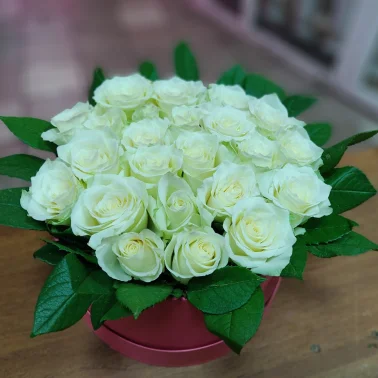 Букет из 35 белых роз