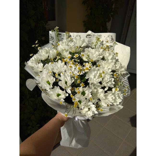 Сборный букет &laquo;Ромашковое поле&raquo;