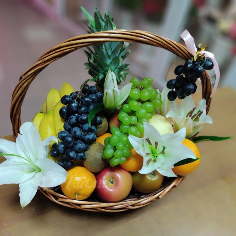 Композиция &laquo;Фруктовая корзинка&raquo;
