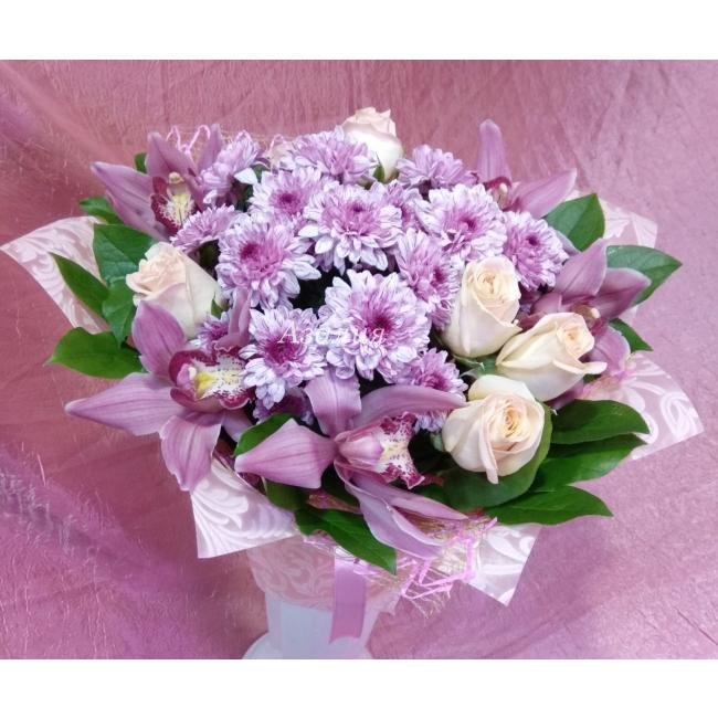 Сборный букет &laquo;Прости&raquo;