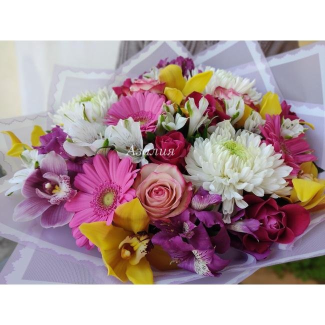 Сборный букет &laquo;Кварталлум&raquo;