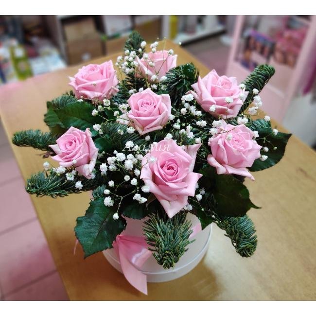 Композиция &laquo;Снежные розы&raquo;