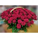 Корзина красных  роз